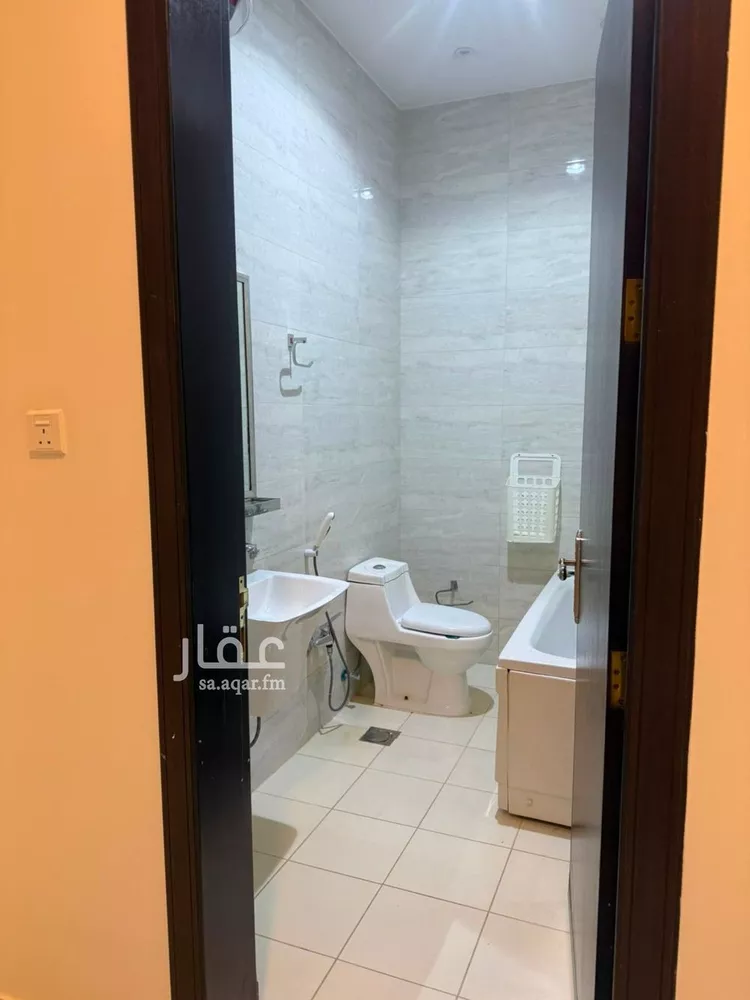 شقة للإيجار في شارع سعيد بن حزم, حي مغرزات, مدينة الرياض, منطقة الرياض صورة 4