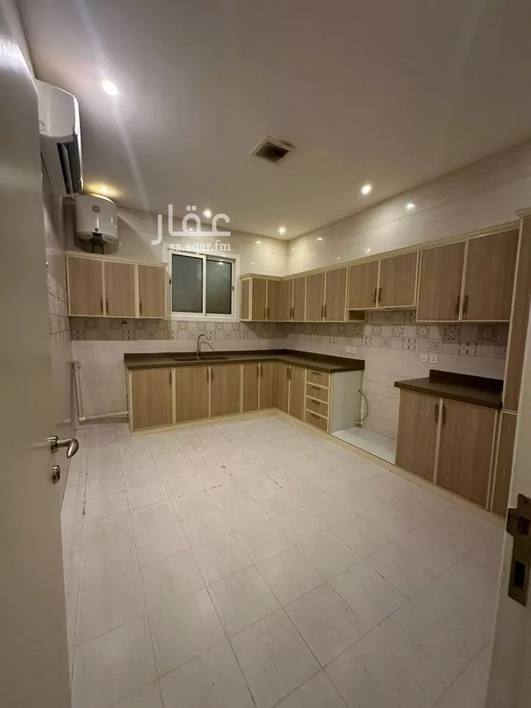 Floor for Rent in Riyadh Al Arid صورة 4