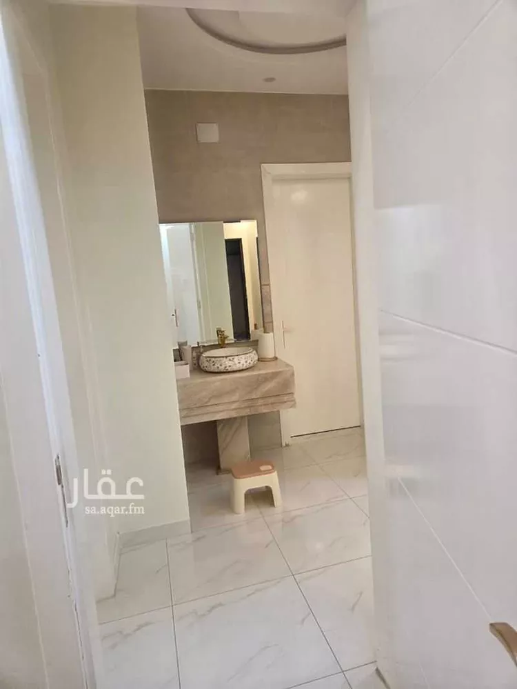 شقة للإيجار في شارع كلثوم الاوسي, حي المروج, مدينة ابها, منطقة عسير صورة 2