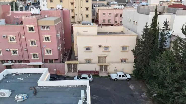 فيلا للبيع في شارع كيلوباترا, حي المروج, مدينة أبها, منطقة عسير صورة 4