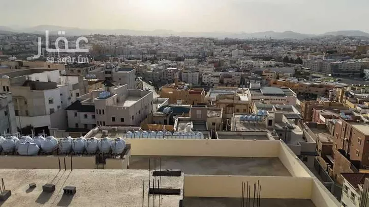 عمارة للبيع في شارع مالك الخدري, حي المروج, مدينة أبها, منطقة عسير صورة 2