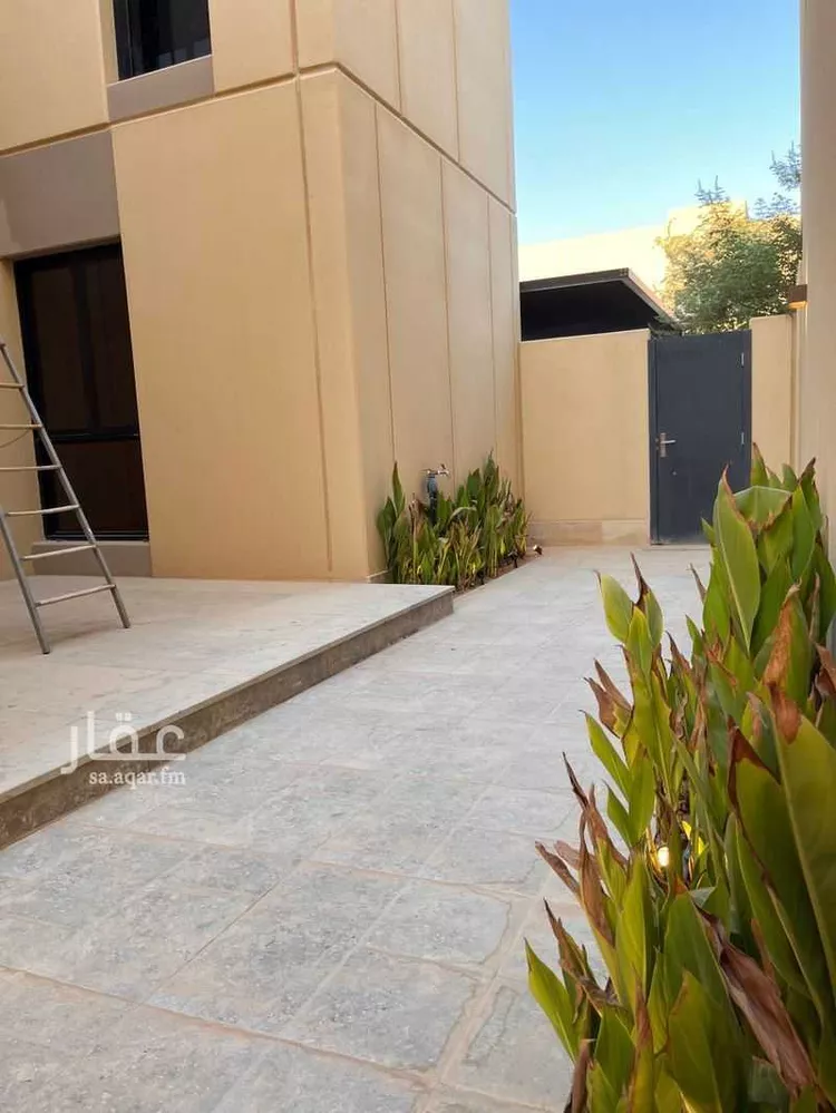 فيلا للبيع في شارع رقم 1079, حي سدرة, مدينة الرياض, منطقة الرياض صورة 2