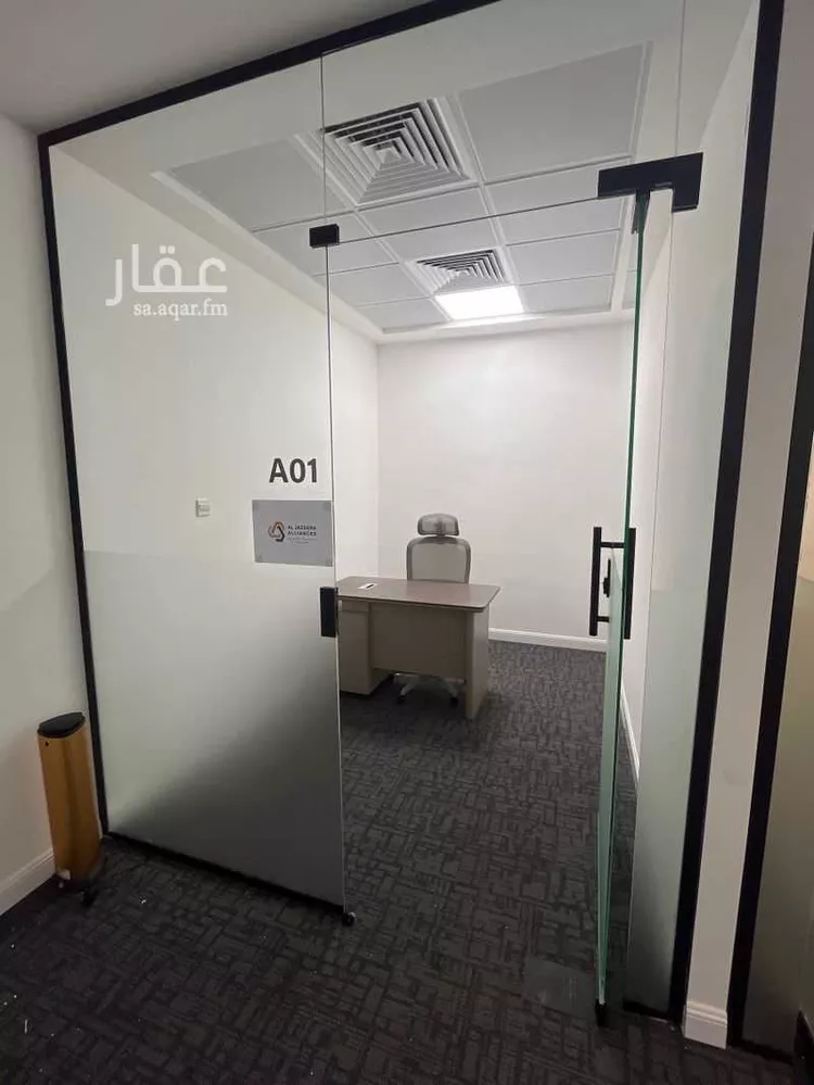 مكتب تجاري للإيجار في شارع البحر الأحمر, حي الوادي, مدينة الرياض, منطقة الرياض