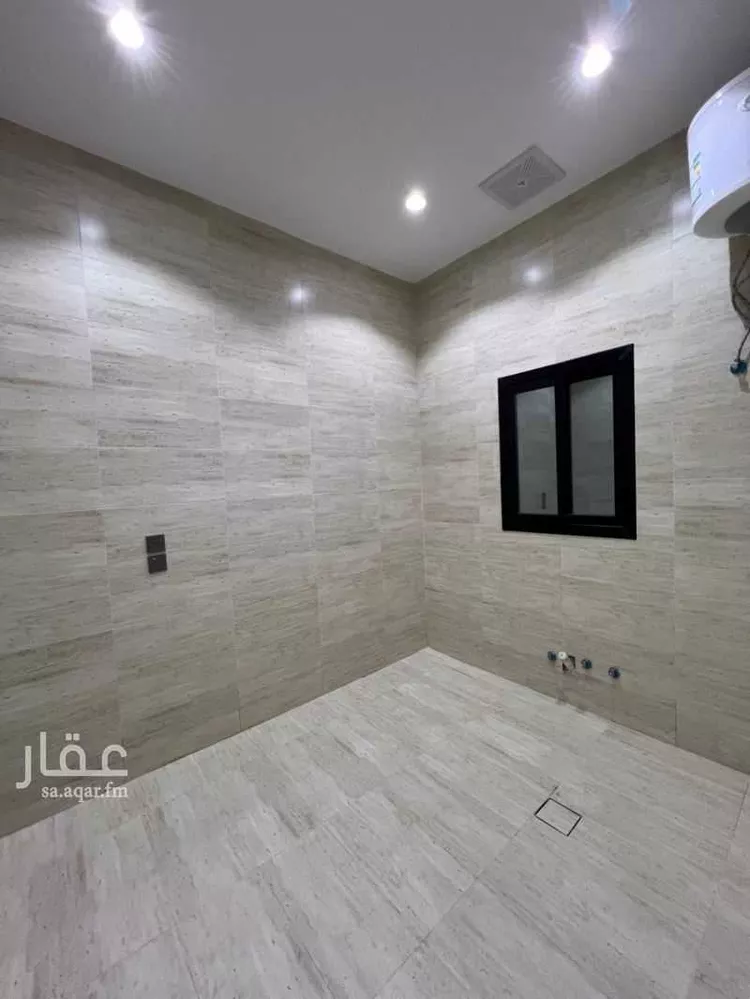 عمارة للبيع في شارع ابن القيم الجوزية, حي المحمدية, مدينة حفر الباطن, المنطقة الشرقية صورة 4
