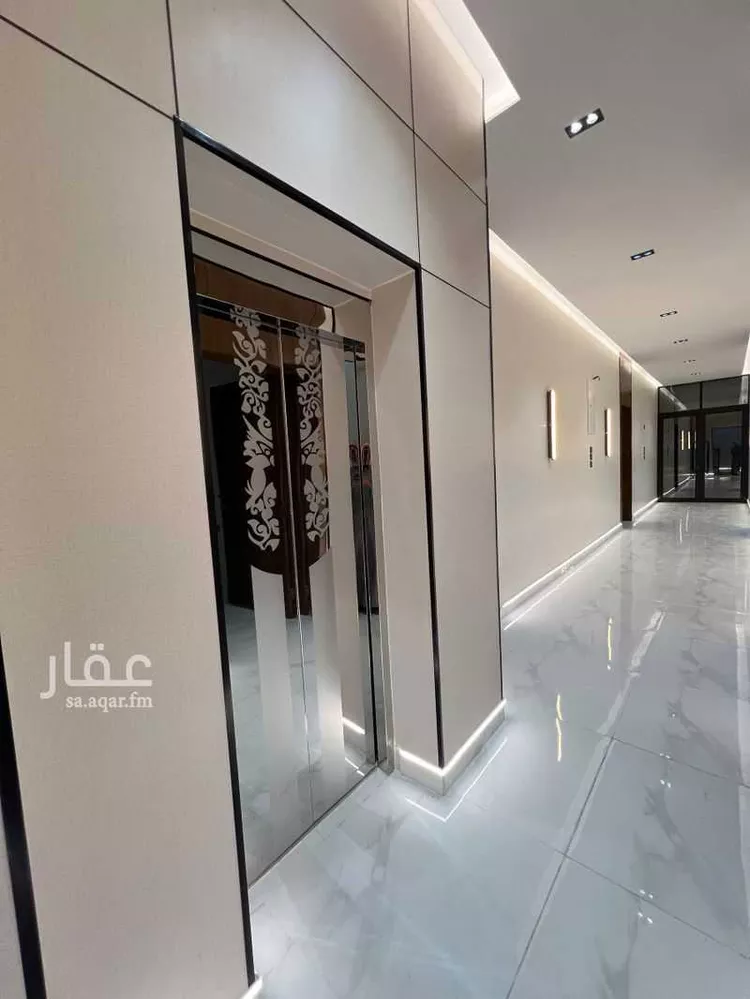 عمارة للبيع في شارع ابن القيم الجوزية, حي المحمدية, مدينة حفر الباطن, المنطقة الشرقية صورة 5