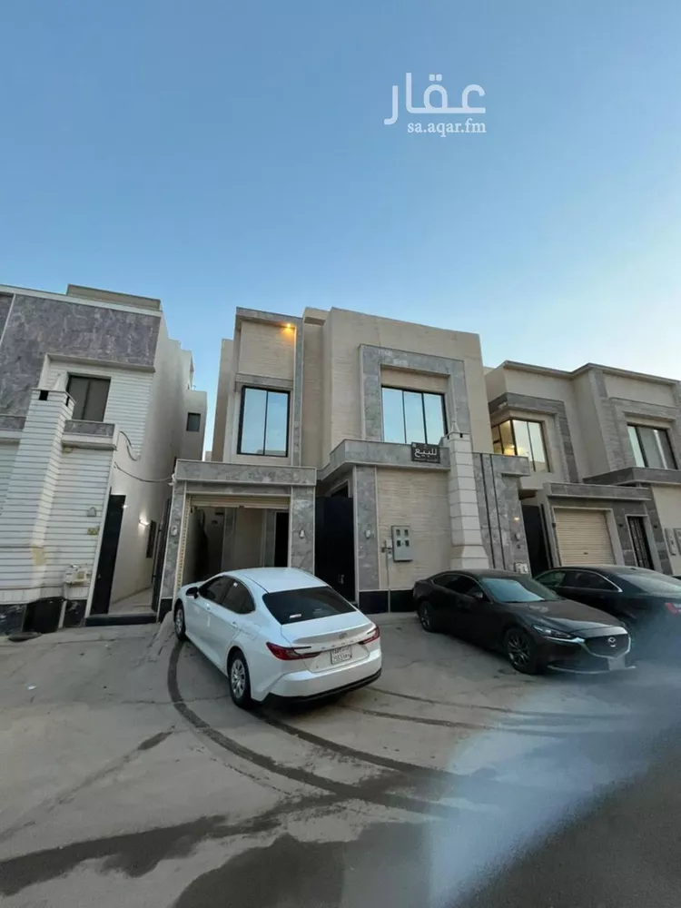 فيلا للإيجار في شارع أبي العباس الجندي, حي الرمال, مدينة الرياض, منطقة الرياض