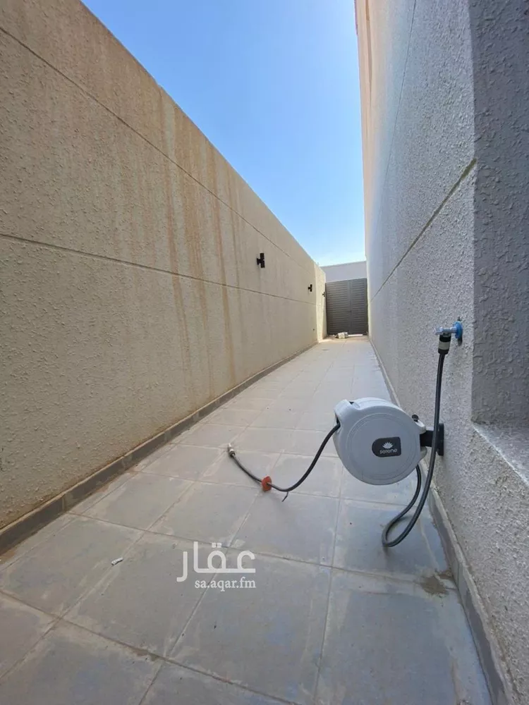 شقة للبيع في شارع وادي الشاطئ, حي القادسية, مدينة الرياض, منطقة الرياض 6