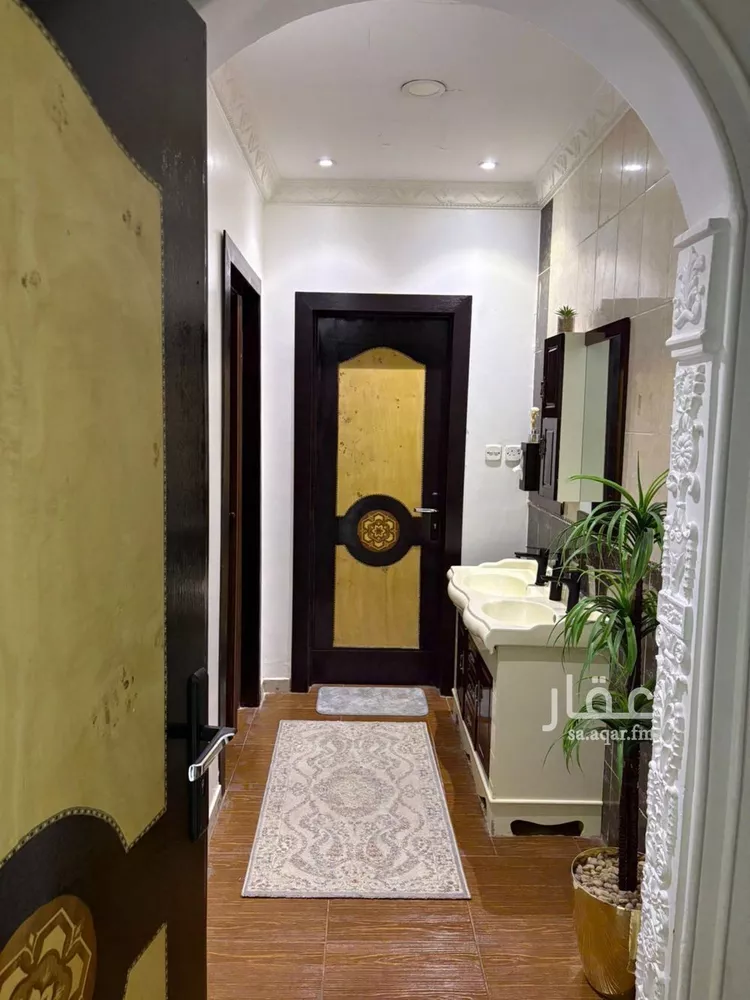 شقة للبيع في شارع عبدالله بن قيس, حي إشبيلية, مدينة الرياض, منطقة الرياض صورة 2