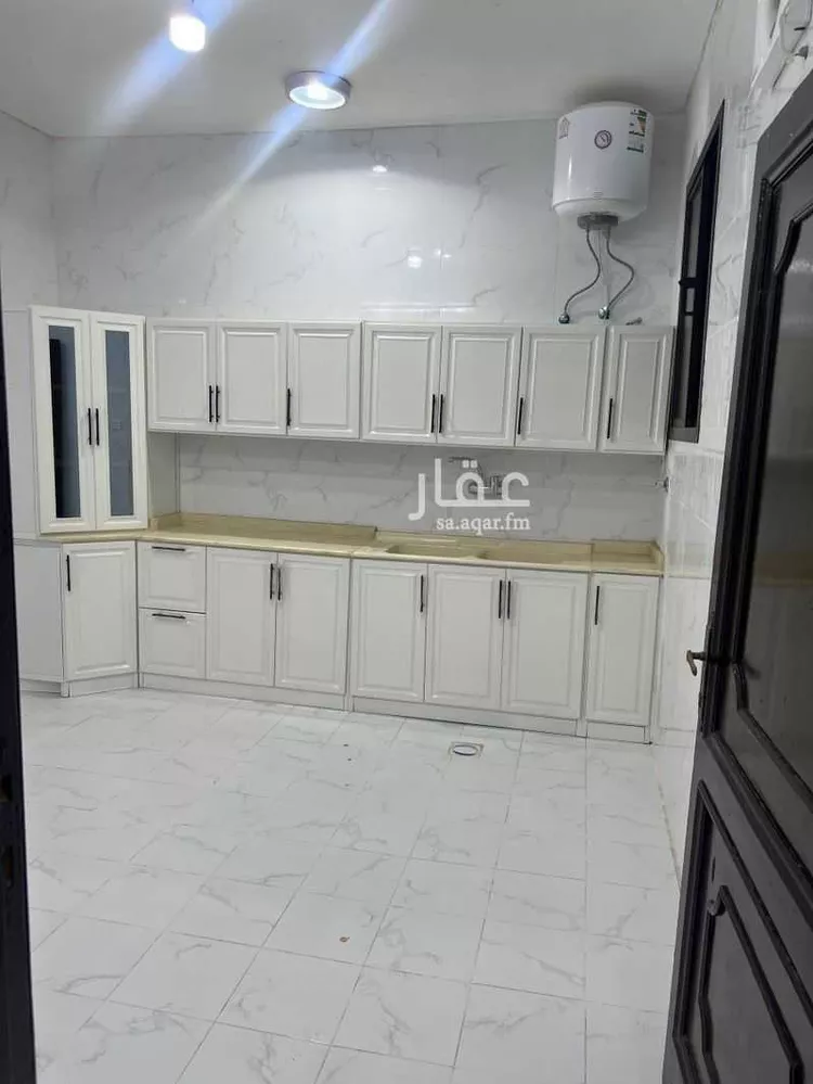 عمارة للإيجار في حي ، شارع طلعة عمار ، حي أم الحمام الشرقي ، الرياض ، منطقة الرياض صورة 3