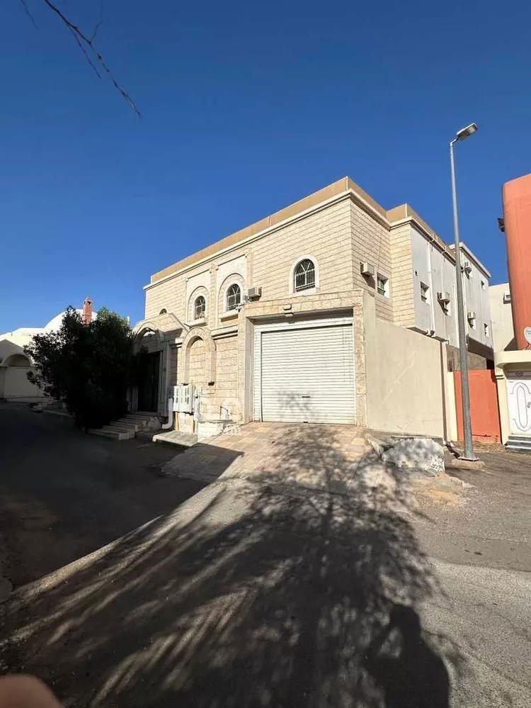 Villa for Sale in Tabuk Al Ulaya