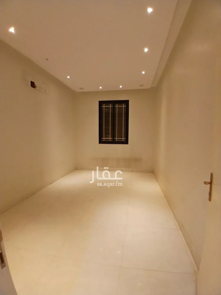 فيلا للإيجار في شارع الميدان بن صخر, حي الرمال, مدينة الرياض, منطقة الرياض صورة 5