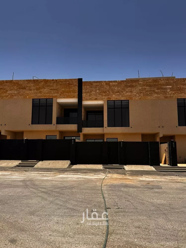 دور للبيع في شارع رقم 452, حي المونسية, مدينة الرياض, منطقة الرياض