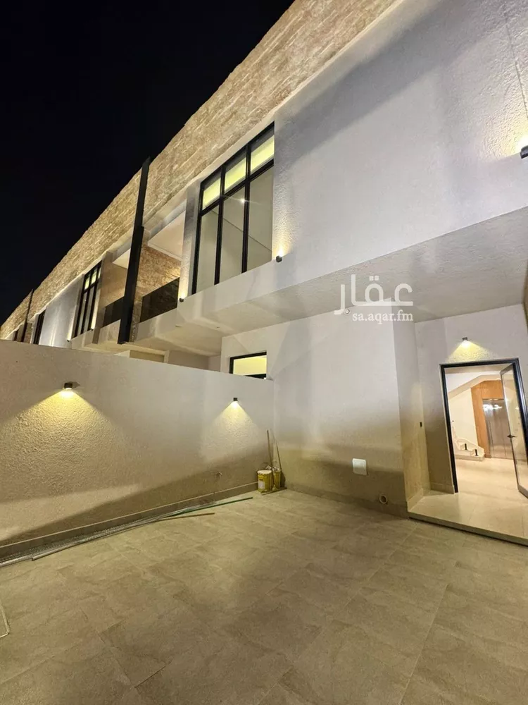 دور للبيع في شارع رقم 452, حي المونسية, مدينة الرياض, منطقة الرياض صورة 4