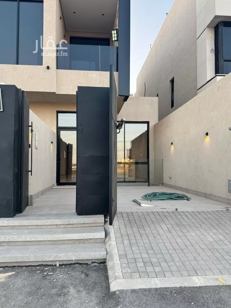 دور للبيع في شارع رقم 452, حي المونسية, مدينة الرياض, منطقة الرياض صورة 2