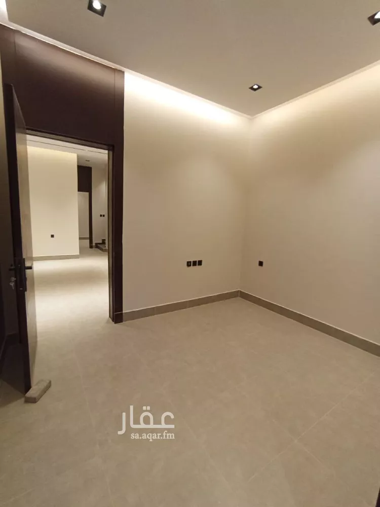 دور للبيع في شارع السرور, حي الرمال, مدينة الرياض, منطقة الرياض صورة 5
