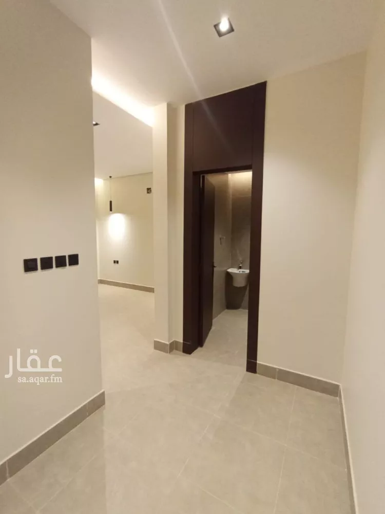 دور للبيع في شارع سعيد بن نفيل, حي الرمال, مدينة الرياض, منطقة الرياض صورة 5
