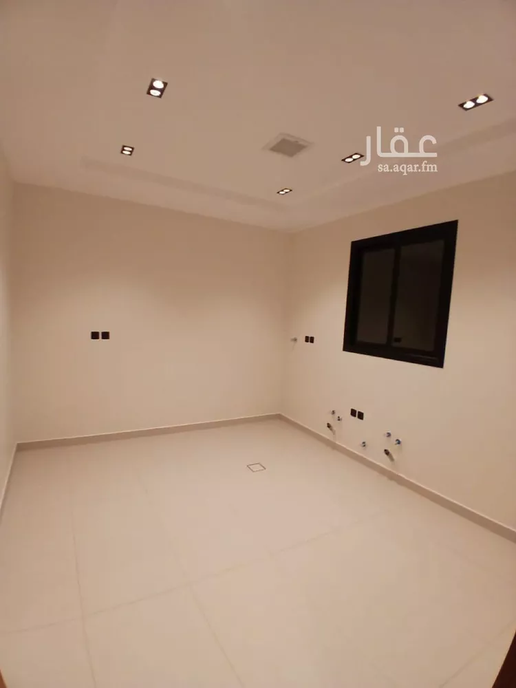 دور للبيع في شارع رقم 389, حي المونسية, مدينة الرياض, منطقة الرياض صورة 5