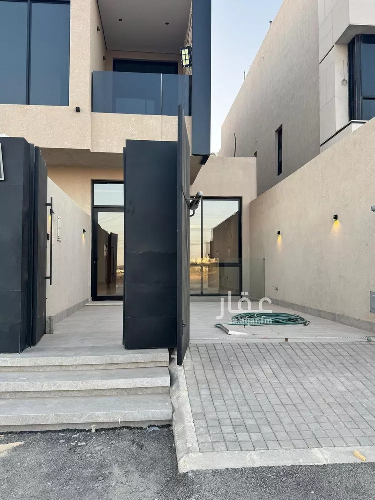 دور للبيع في شارع رقم 452, حي المونسية, مدينة الرياض, منطقة الرياض صورة 3