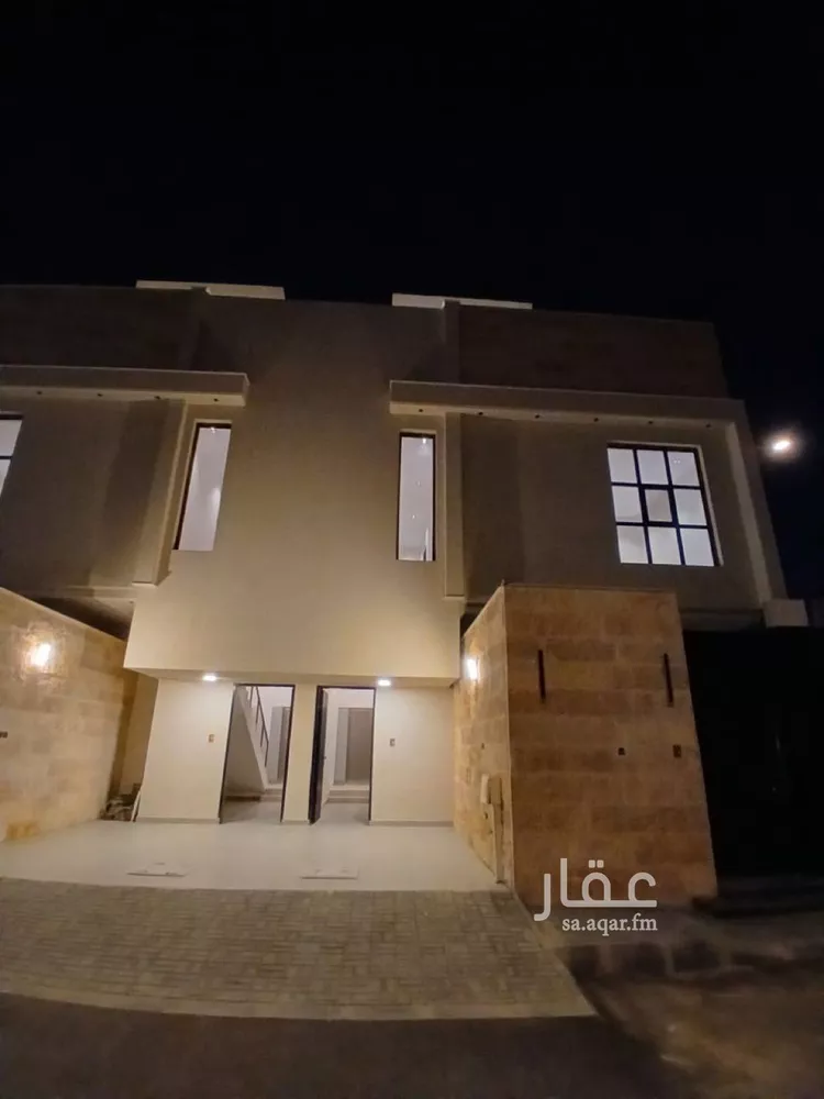 دور للبيع في شارع رقم 389, حي المونسية, مدينة الرياض, منطقة الرياض صورة 3