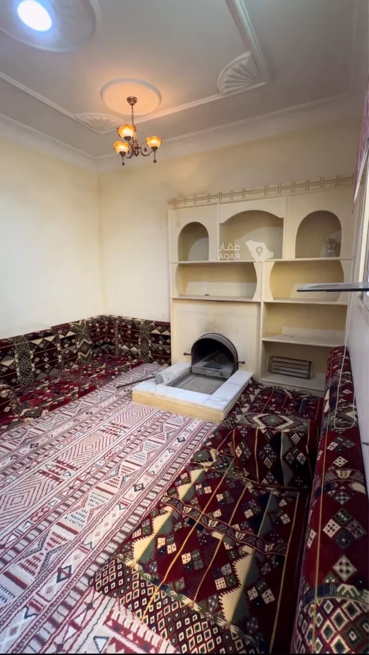 Floor for Rent in Riyadh Dirab 2