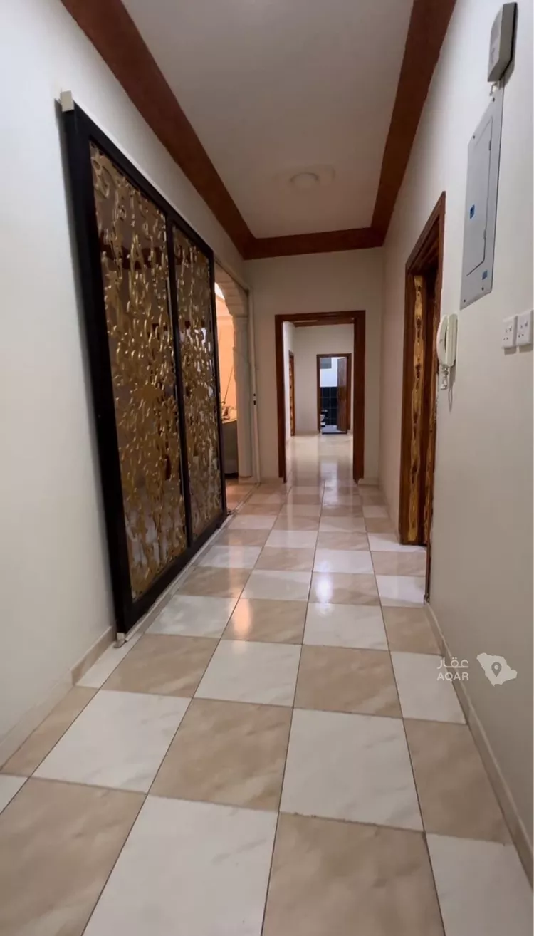 Floor for Rent in Riyadh Dirab 7