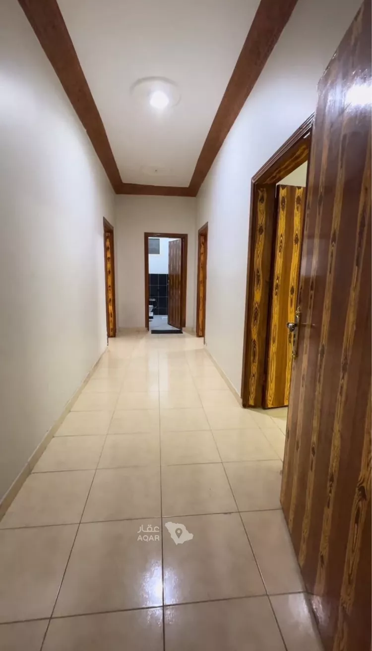 Floor for Rent in Riyadh Dirab 6
