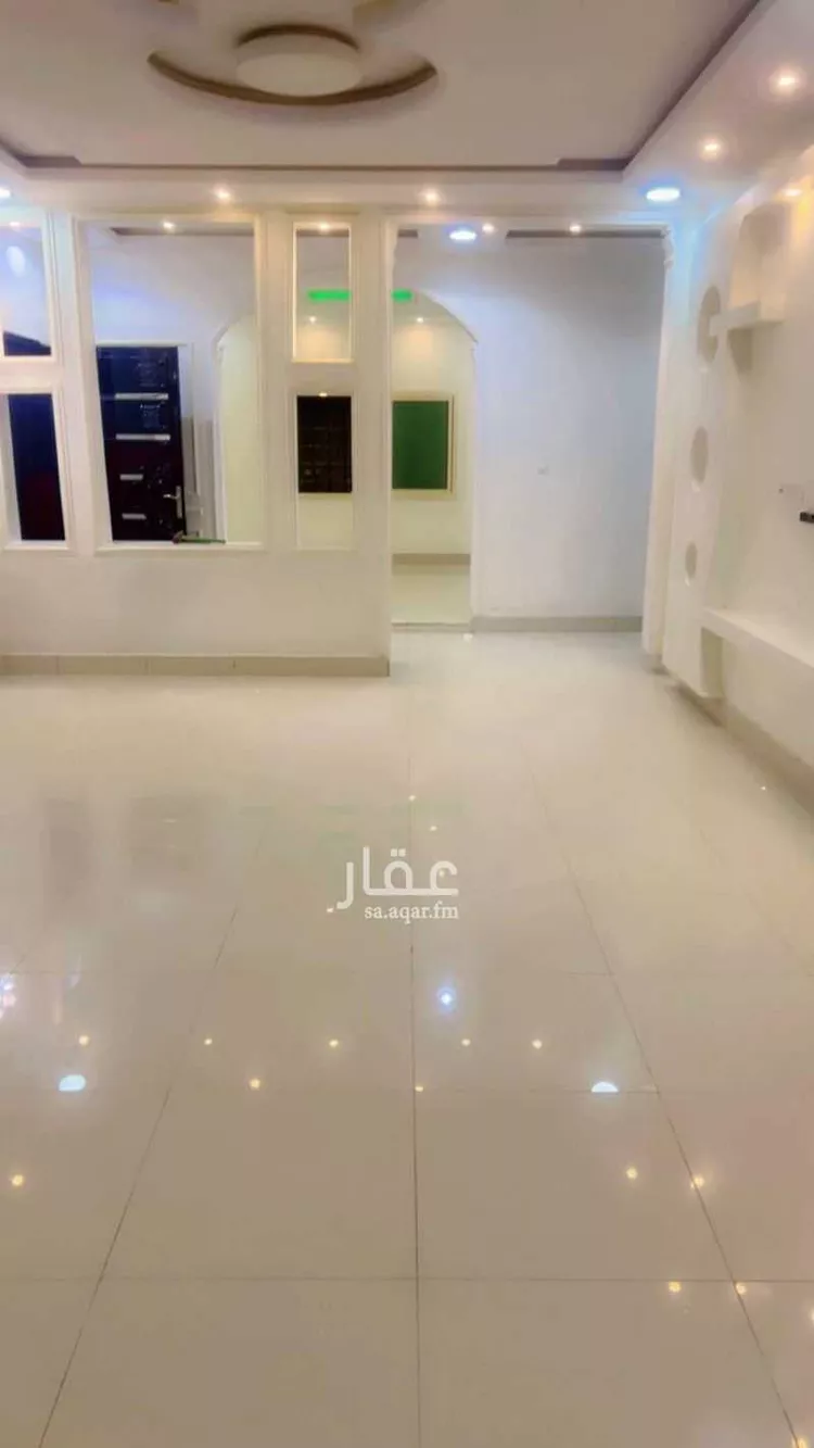 فيلا للبيع في شارع يحيى بن يحيى القرطبي, حي طويق, مدينة الرياض, منطقة الرياض