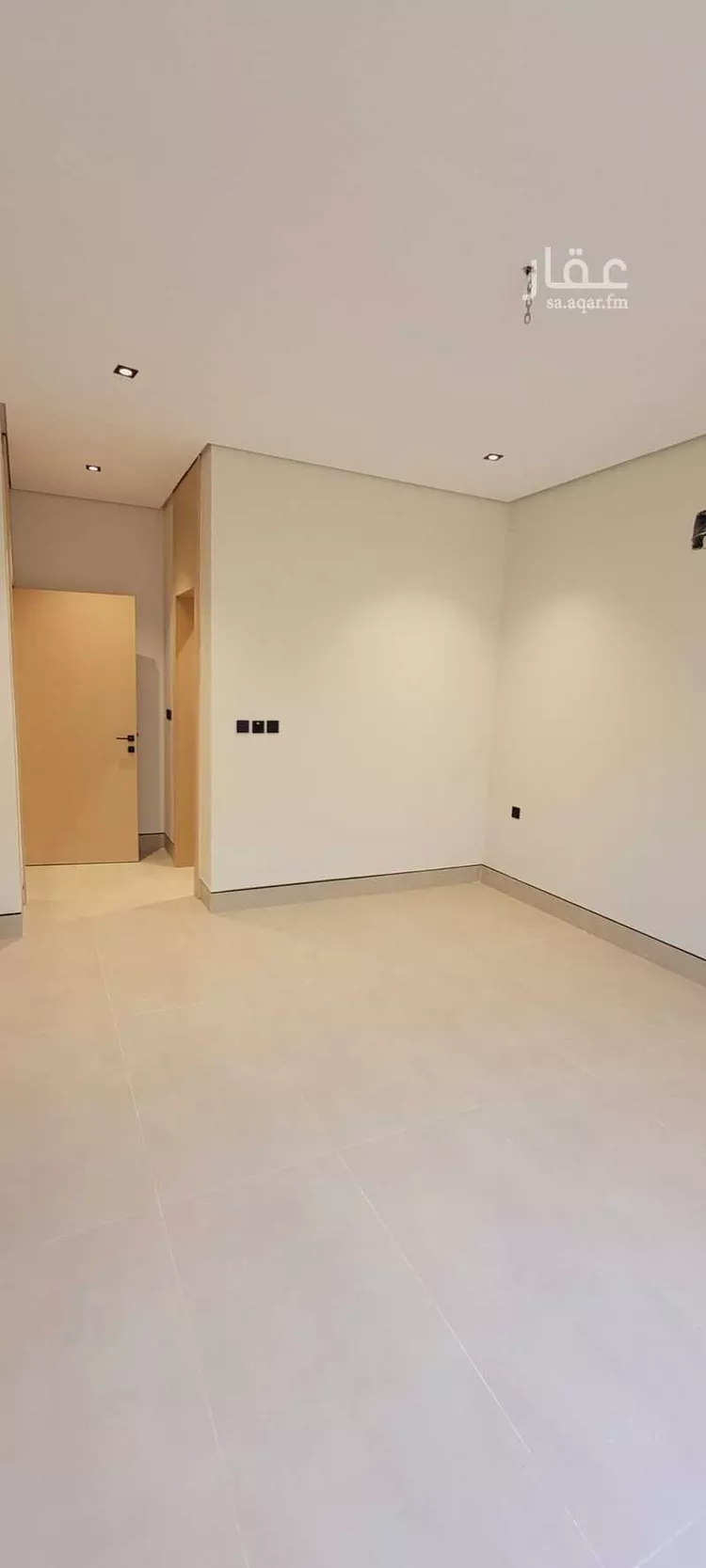 فيلا للبيع في شارع البهجه, حي الشعلة, مدينة الدمام, المنطقة الشرقية صورة 4