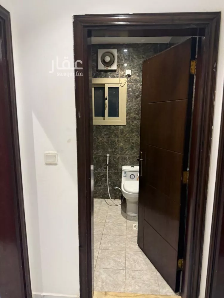 شقة للإيجار في شارع البازجي, حي البوادي, مدينة جدة, منطقة مكة المكرمة صورة 3