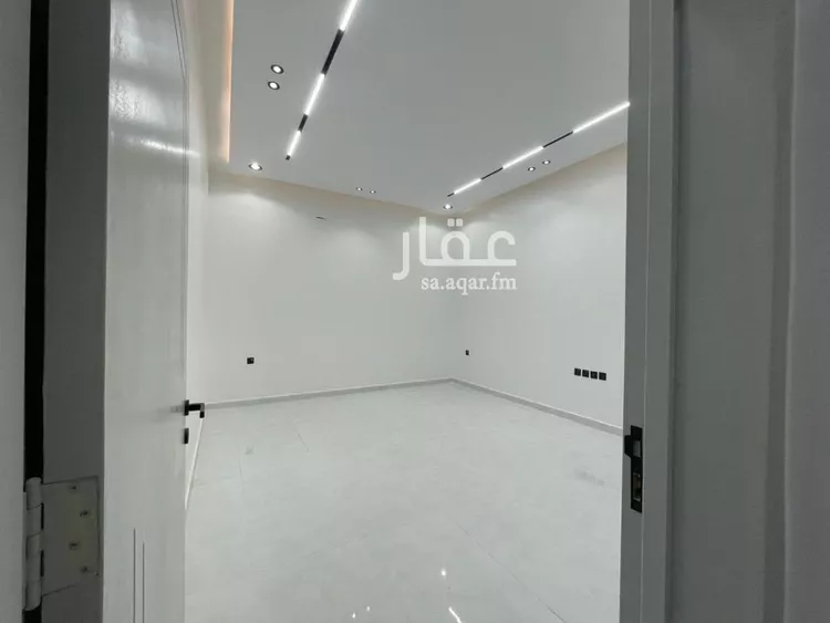 دور للبيع في شارع حمود بن ربيعان, حي الجنادرية, مدينة الرياض, منطقة الرياض صورة 3