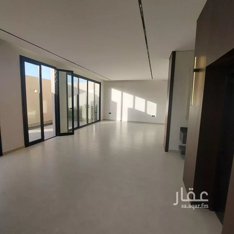 فيلا للبيع في شارع ظلم, حي النرجس, مدينة الرياض, منطقة الرياض صورة 5