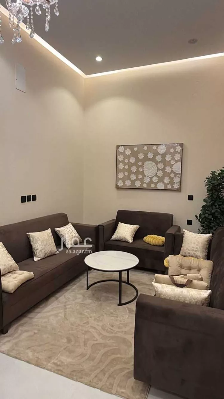 عمارة للإيجار في شارع امنة بنت سعيد ابن العاص, حي المباركية, مدينة عرعر, منطقة الحدود الشماليه صورة 5