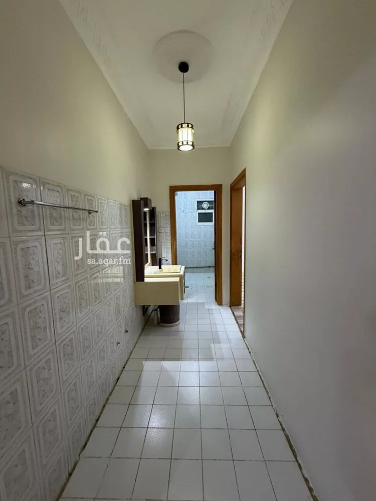 فيلا للبيع في شارع المنقلة, حي اليرموك, مدينة الرياض, منطقة الرياض