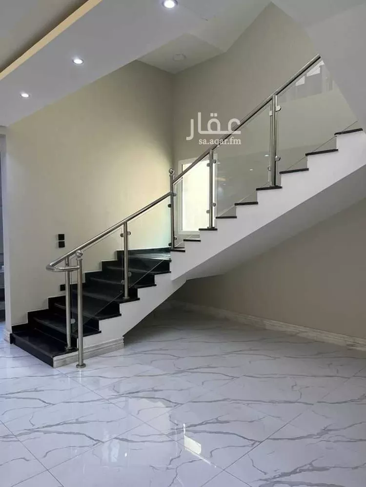 فيلا للبيع في حي النزهة, مدينة الدمام, المنطقة الشرقية