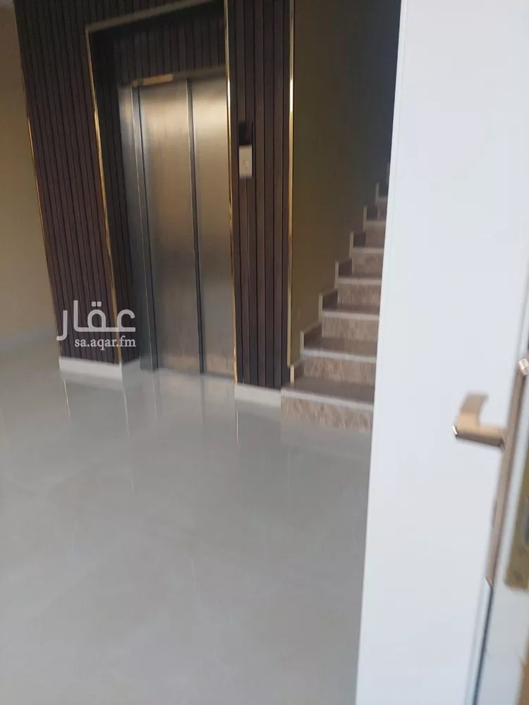 فيلا للبيع في شارع سيف الدين, حي القيروان, مدينة الرياض, منطقة الرياض صورة 4