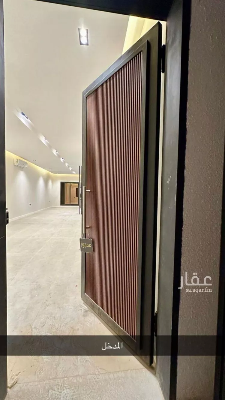 فيلا للإيجار في شارع علي بن أحمد العمري, حي العارض, مدينة الرياض, منطقة الرياض