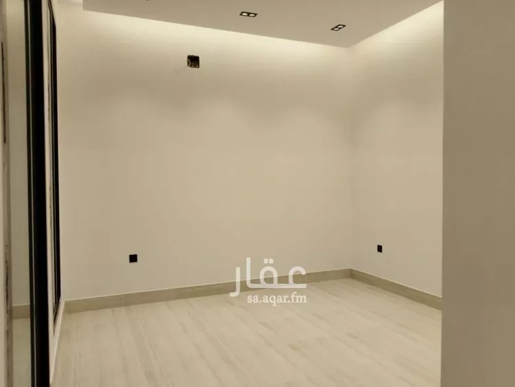 فيلا للبيع في شارع أمين بن محمد مرداد, حي الرمال, مدينة الرياض, منطقة الرياض صورة 3