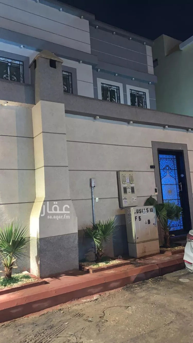 فيلا للبيع في شارع أمين بن محمد مرداد, حي الرمال, مدينة الرياض, منطقة الرياض