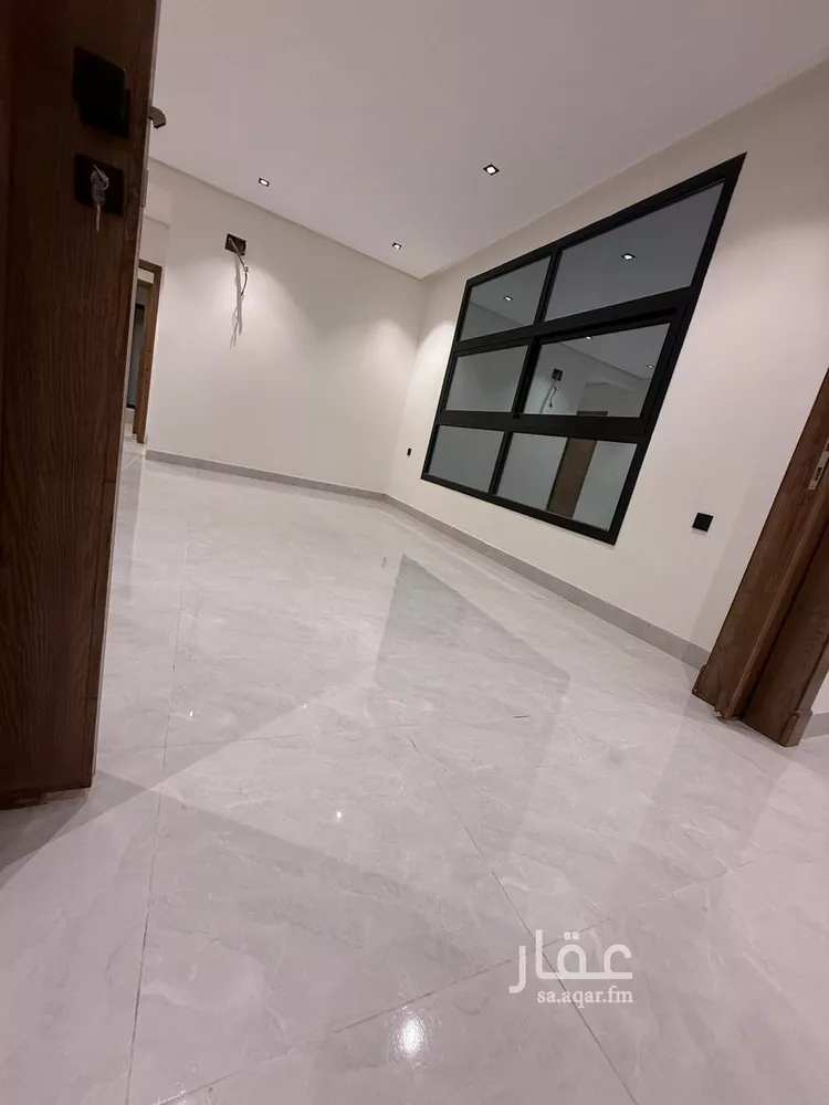 شقة للبيع في شارع السالمية, حي البحيرة, مدينة ابها, منطقة عسير صورة 3