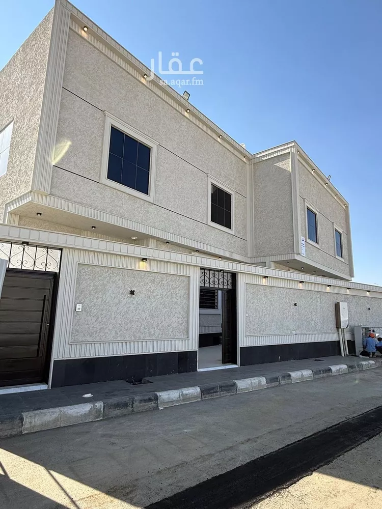 فيلا للبيع في شارع عبدالله ابن حمير الاشجعي, حي الظرفة, مدينة خميس مشيط, منطقة عسير