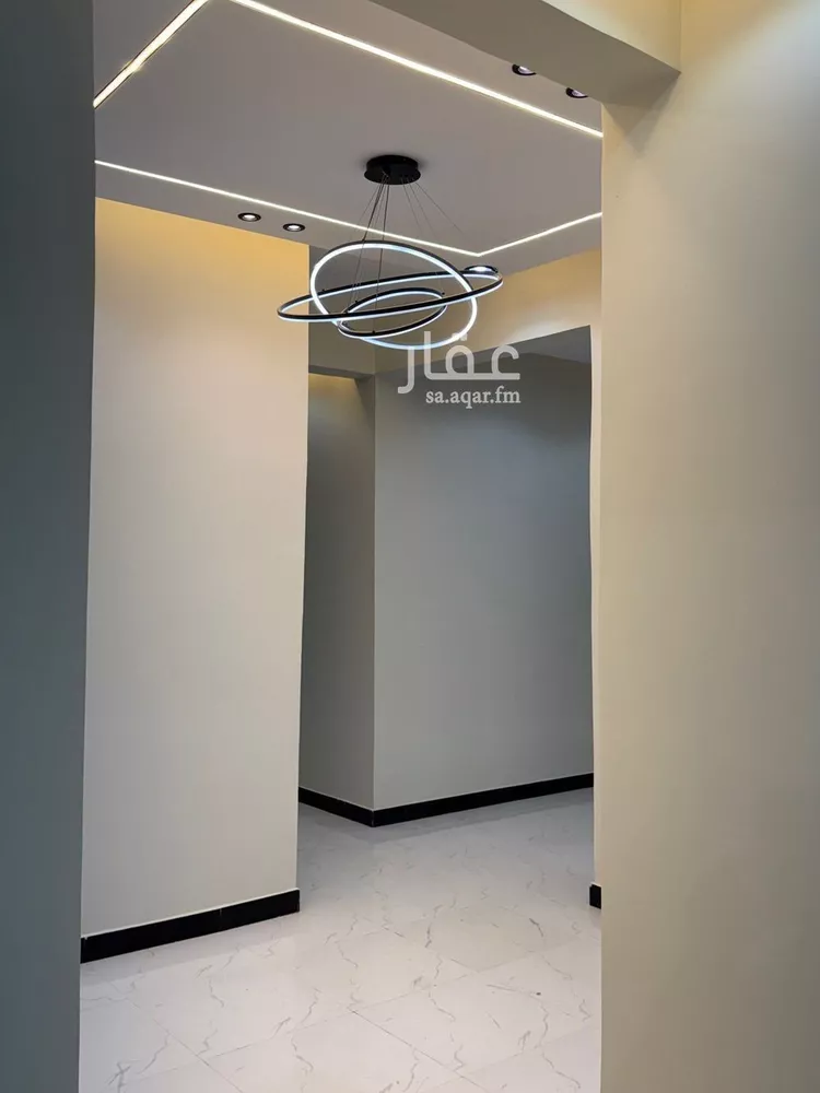 شقة للبيع في شارع صلاح الدين ابن ظهيرة, حي التعاون, مدينة خميس مشيط, منطقة عسير صورة 3