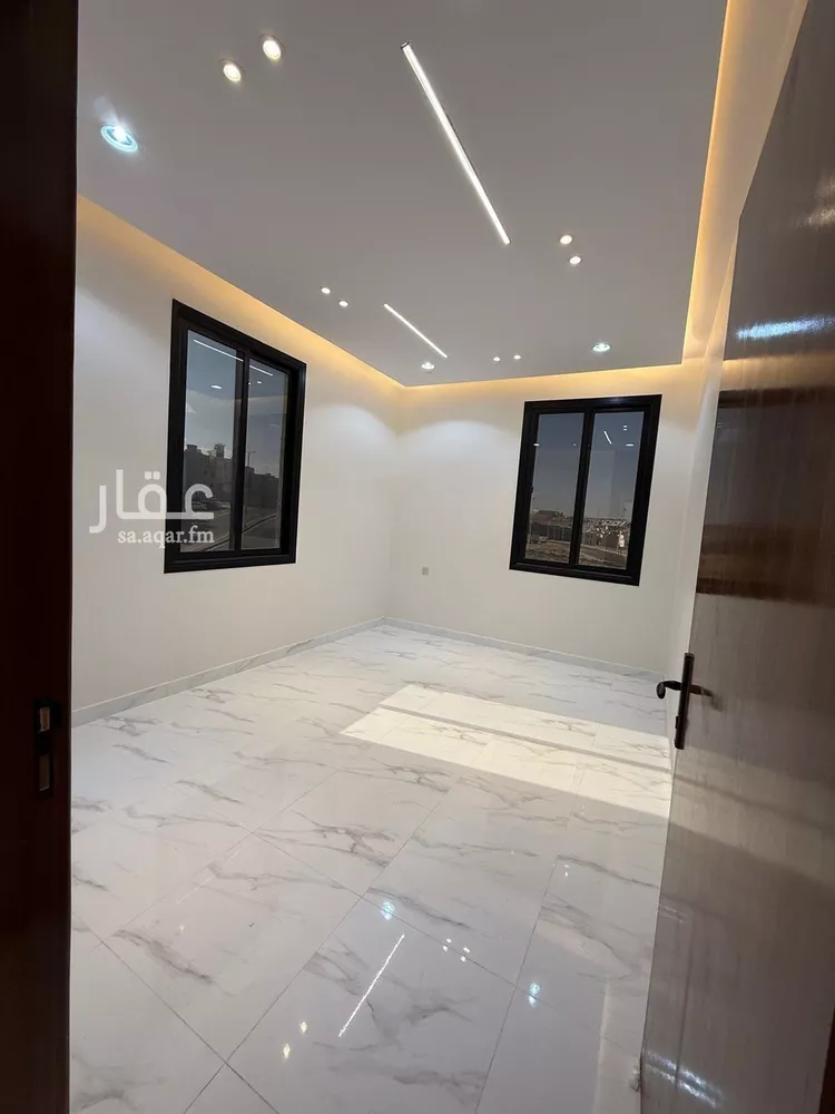 فيلا للبيع في شارع عبدالله ابن حمير الاشجعي, حي الظرفة, مدينة خميس مشيط, منطقة عسير صورة 2