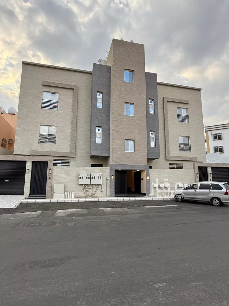 شقة للبيع في شارع الربيع, حي المروج, مدينة أبها, منطقة عسير