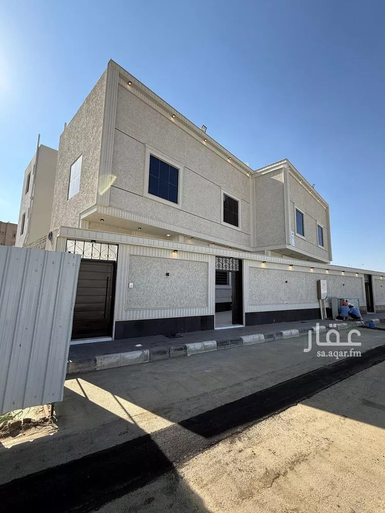 فيلا للبيع في شارع عبدالله ابن حمير الاشجعي, حي الظرفة, مدينة خميس مشيط, منطقة عسير