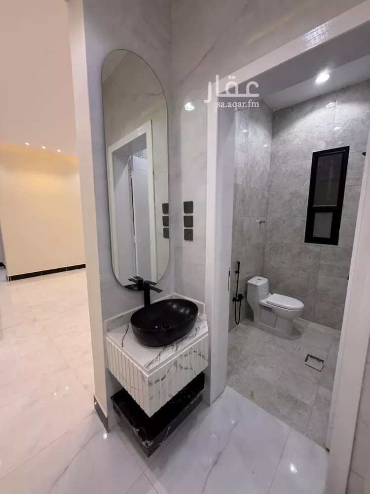شقة للبيع في شارع جديع ابن نذير, حي الورود, مدينة خميس مشيط, منطقة عسير صورة 3