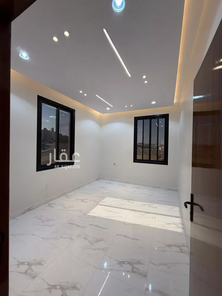 فيلا للبيع في شارع عبدالله ابن حمير الاشجعي, حي الظرفة, مدينة خميس مشيط, منطقة عسير صورة 5