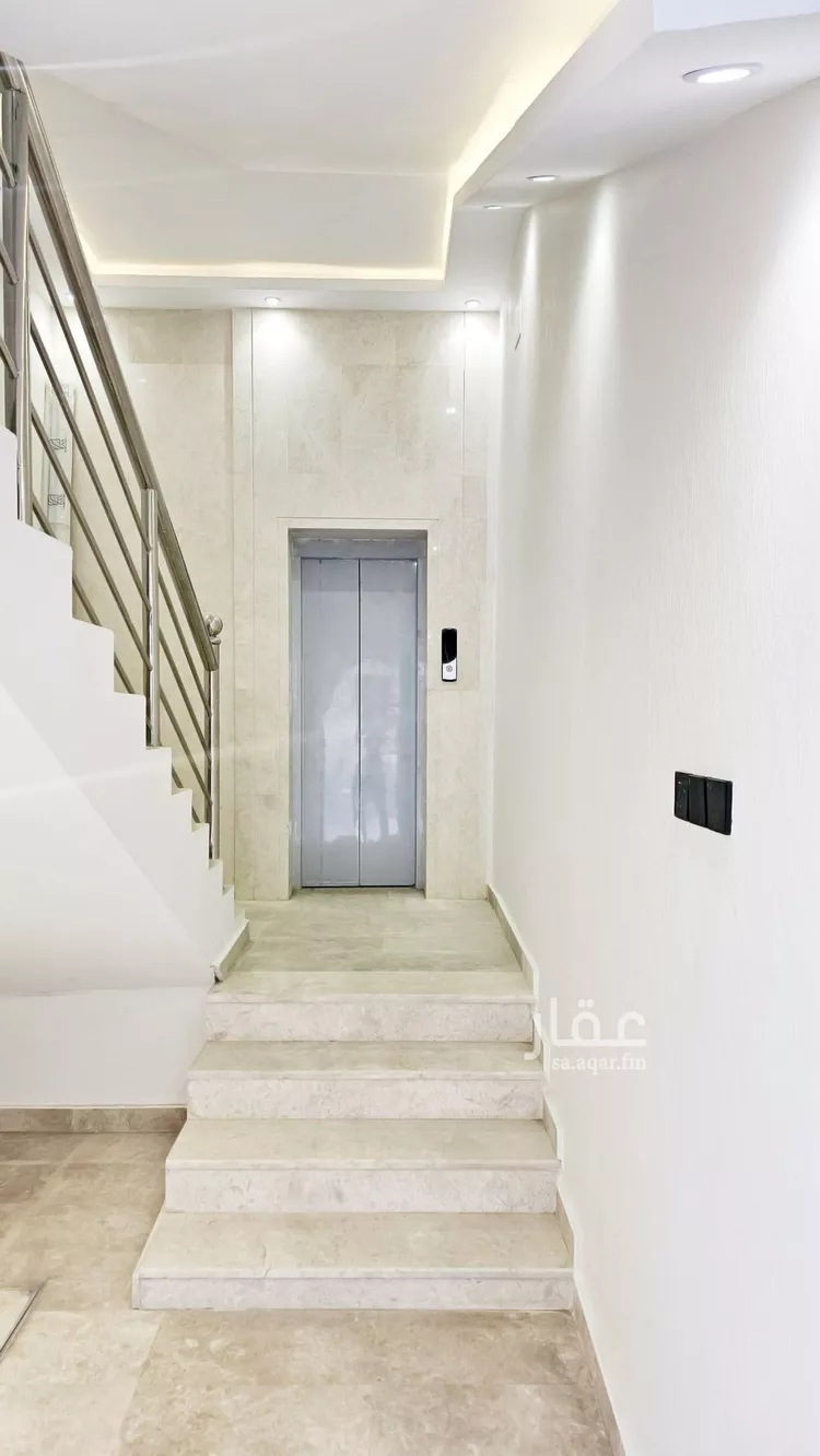 شقة للبيع في شارع عوض القطيعي, حي الظرفة, مدينة خميس مشيط, منطقة عسير صورة 5