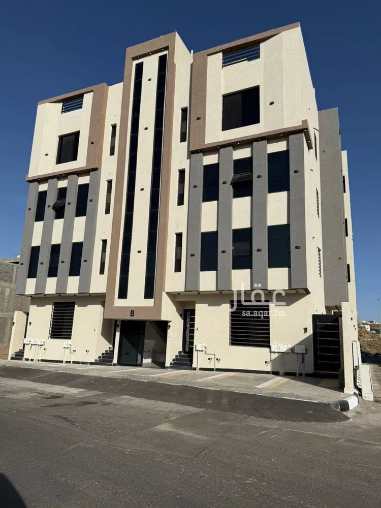 شقة للبيع في شارع عمرو بن الجموح, حي البديع, مدينة أبها, منطقة عسير صورة 2