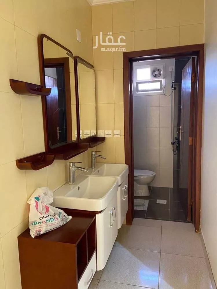 شقة للإيجار في شارع شارع يزيد بن اياس, حي الشفاء, مدينة أبها, منطقة عسير صورة 5