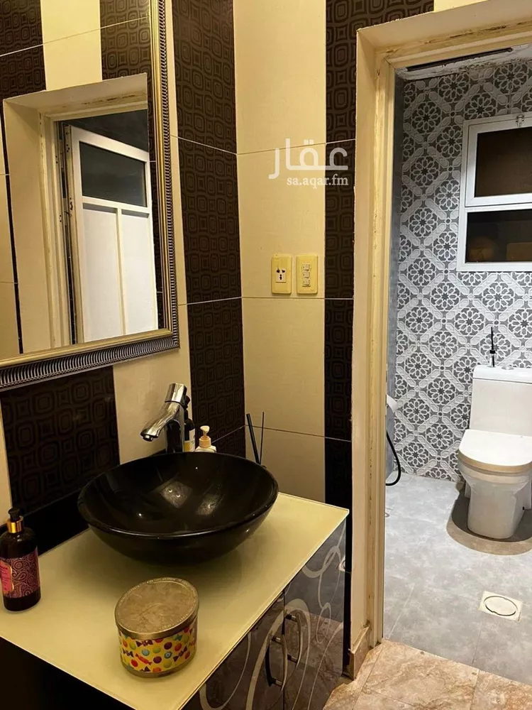 شقة للبيع في شارع عبد الله الخزرجي, حي أحد, مدينة الدمام, المنطقة الشرقية صورة 3